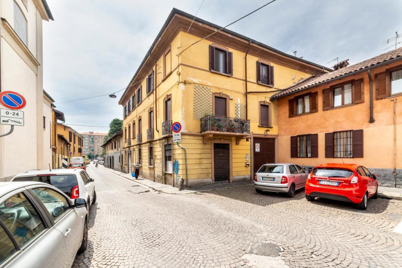 Affori Cosy Apartment Milão Exterior foto