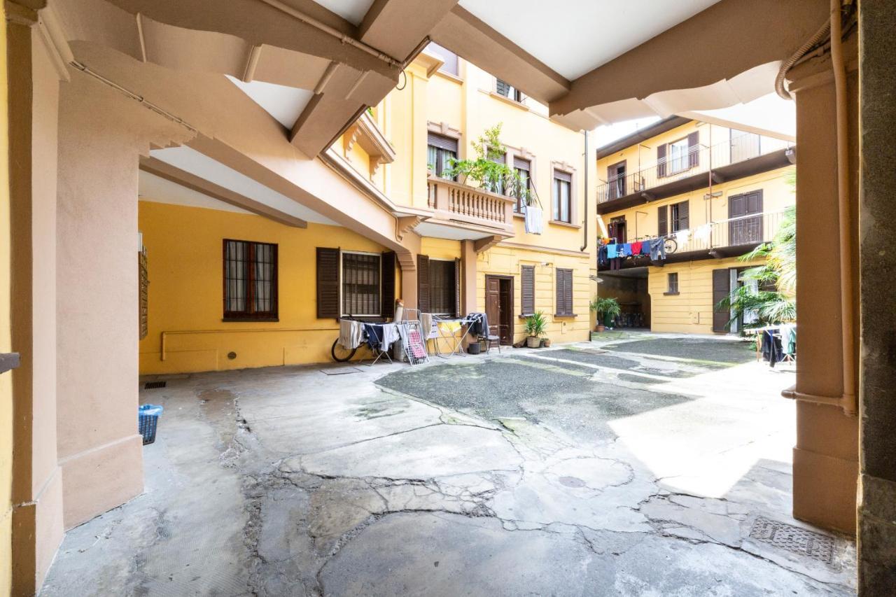 Affori Cosy Apartment Milão Exterior foto